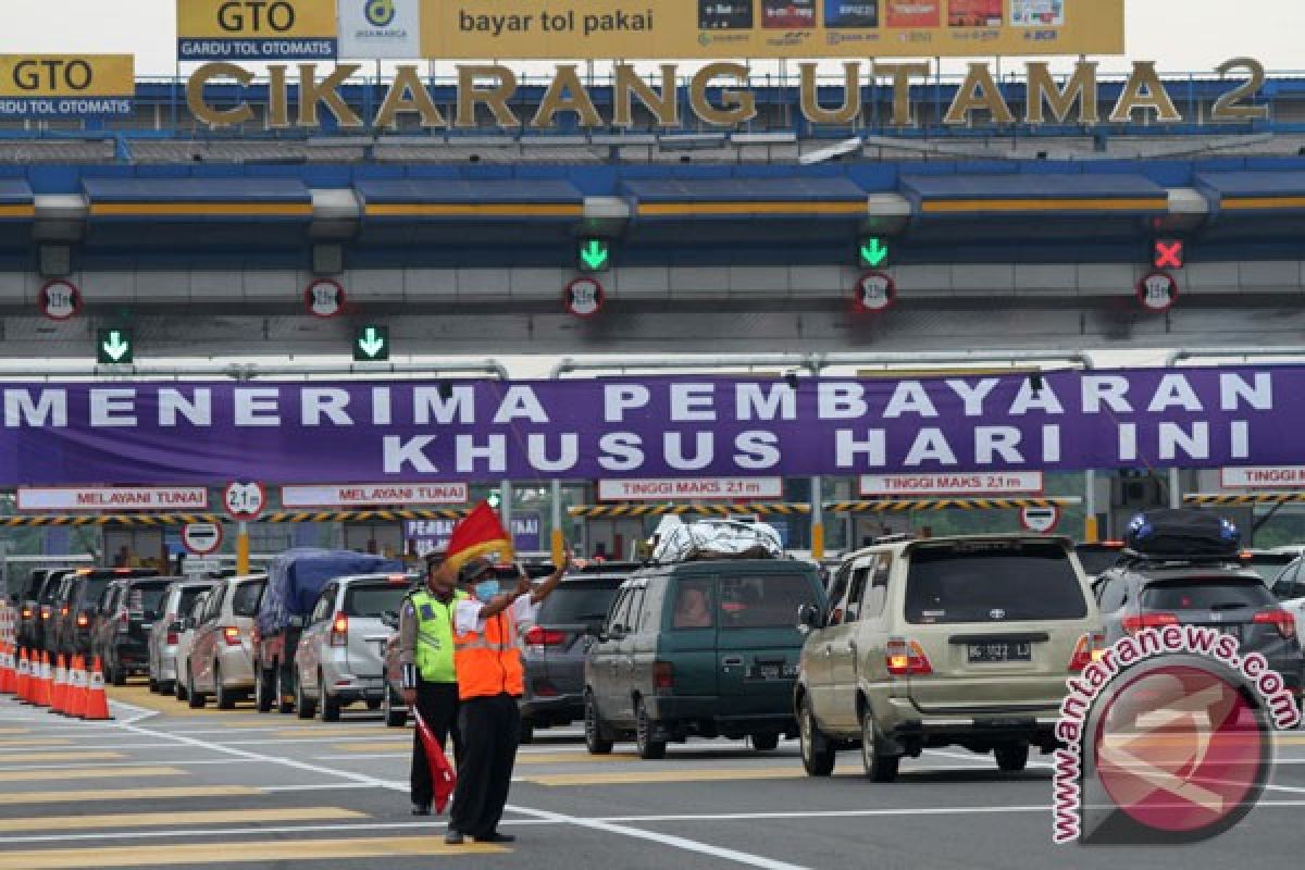 Lalu lintas tol Cikarang Utama diprediksi naik 32,05 persen pada libur Natal