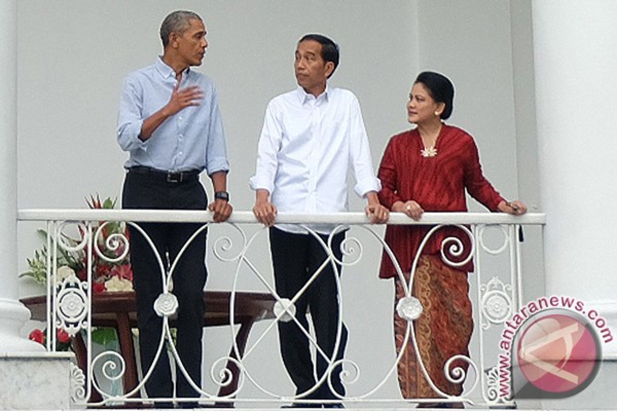 Jokowi Treats Obama to Lunch