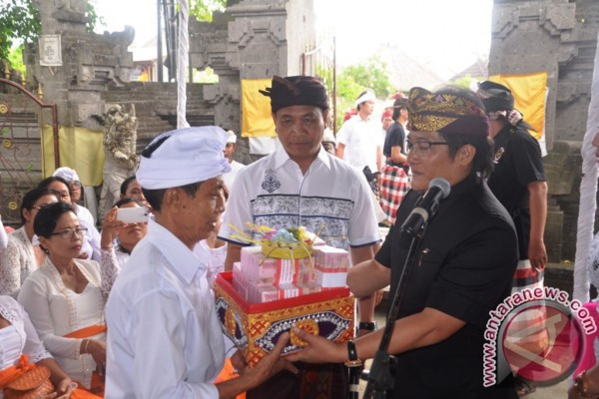 Bupati Badung Janji Tuntaskan Hibah Pura Maospati