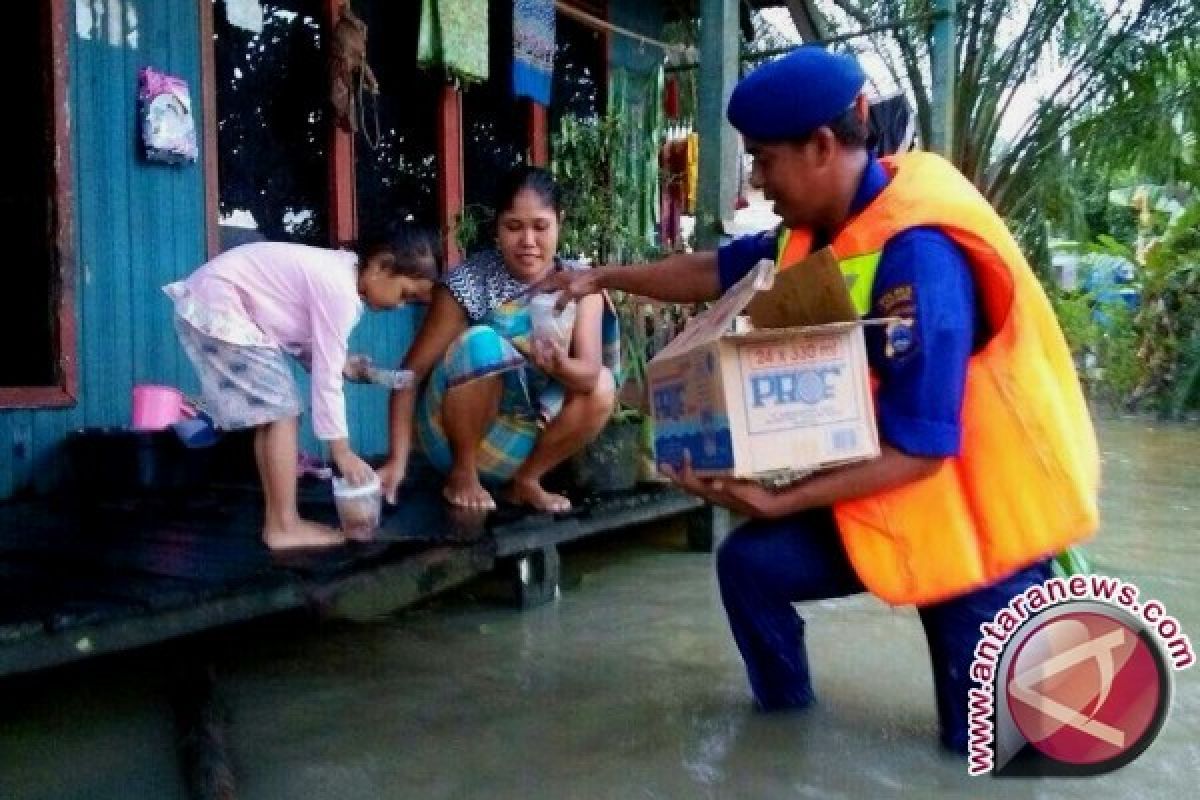 Korban Banjir Di Tapin Terserang Gatal-Gatal