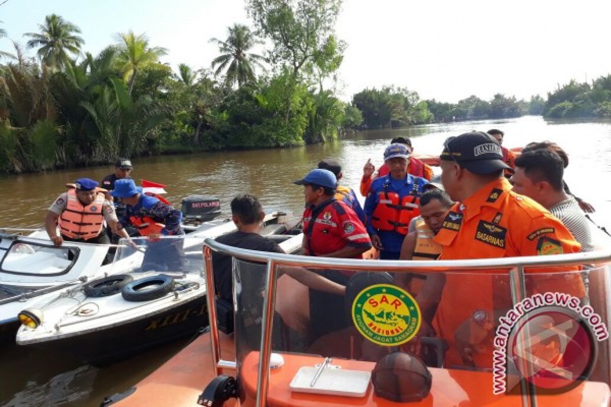 Penumpang Kapal Tenggelam Di Sungai Kuin Kacil 