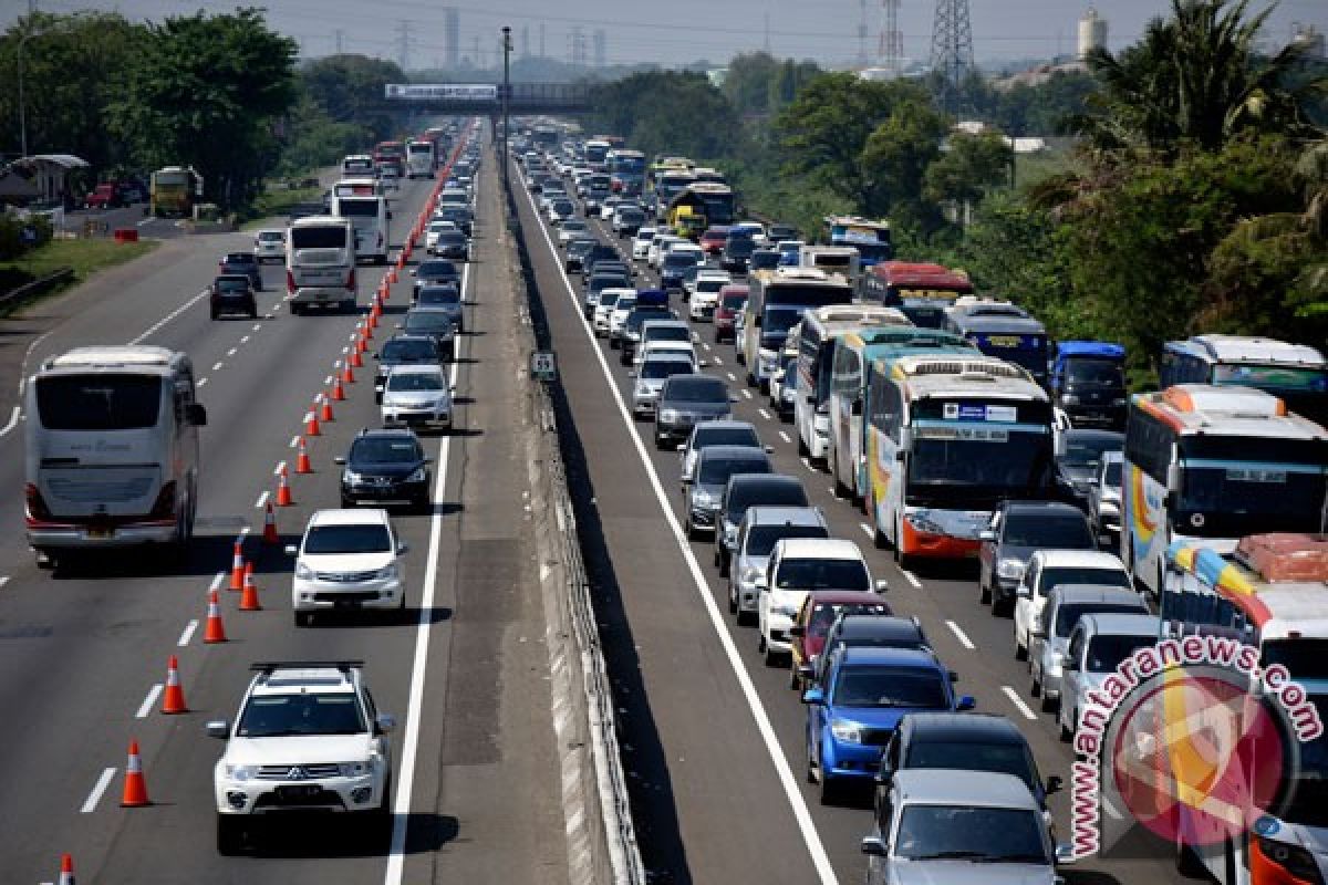 Jasa Marga Jakarta-Cikampek berlakukan "contraflow" setiap hari