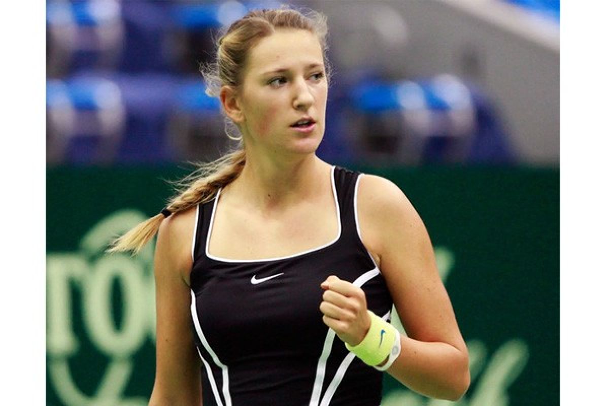 Azarenka kembali ke Wimbledon dengan melaju ke Putaran dua