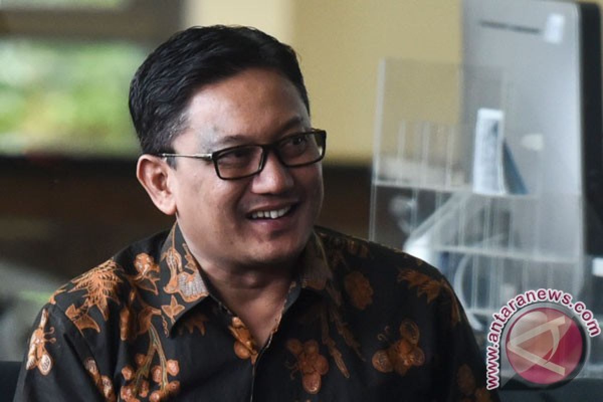 Korupsi KTP-E: Politisi PKB Haramain mengaku tak kenal Anang Sugiana