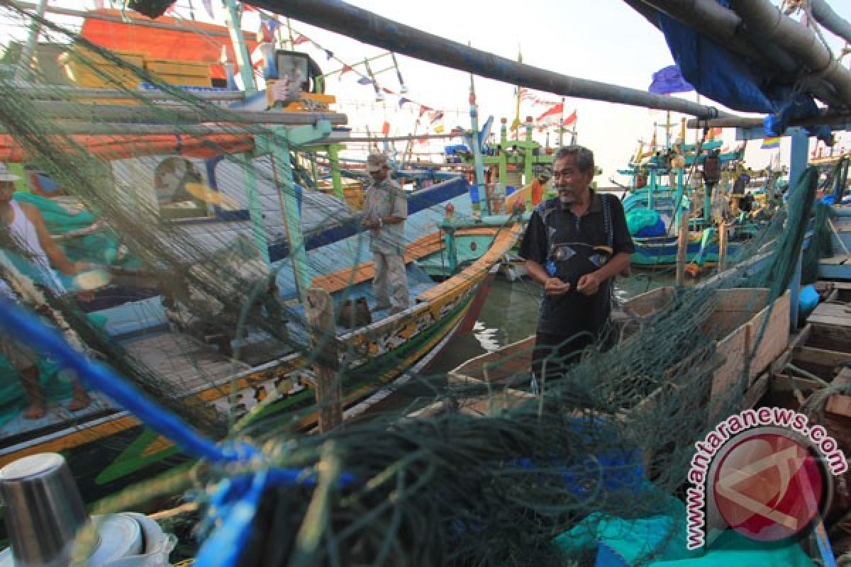 Ghana declares "red alert" on illegal fishing