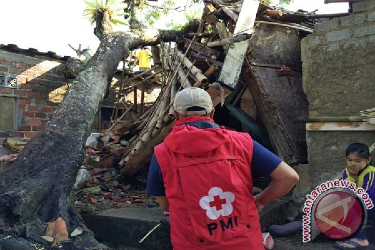 Ini kerugian bencana puting beliung di Sukabumi