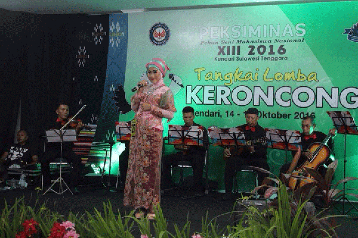 Solo Vokal Keroncong Putri IPB Meraih Juara Dalam Pekan Seni Mahasiswa Nasional