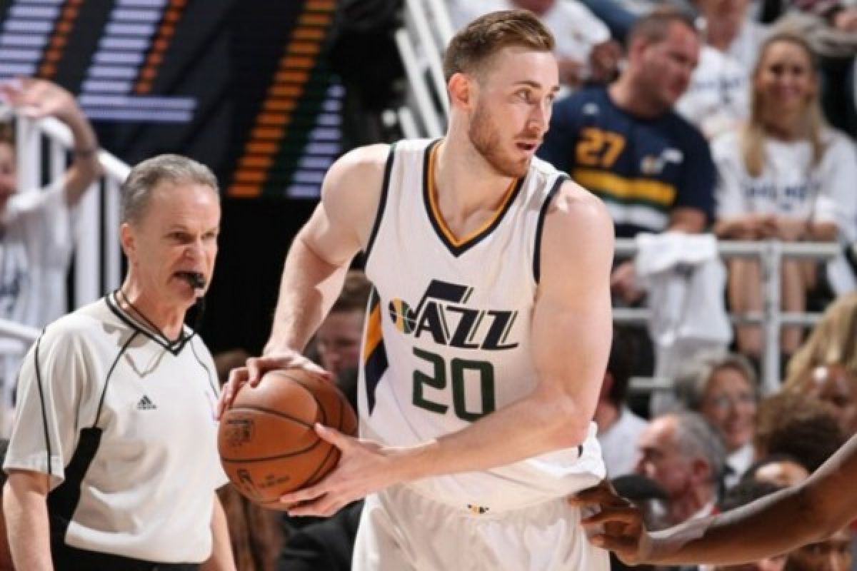 Gordon Hayward deixa Utah Jazz e assina com Boston Celtics - Gazeta  Esportiva