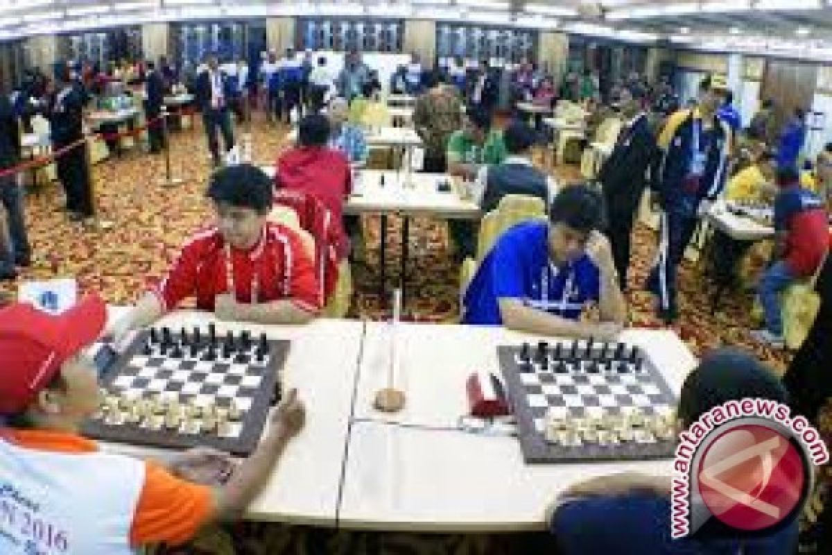 Dua Mahasiswa Gunadarma Juara Catur Mongolia Open