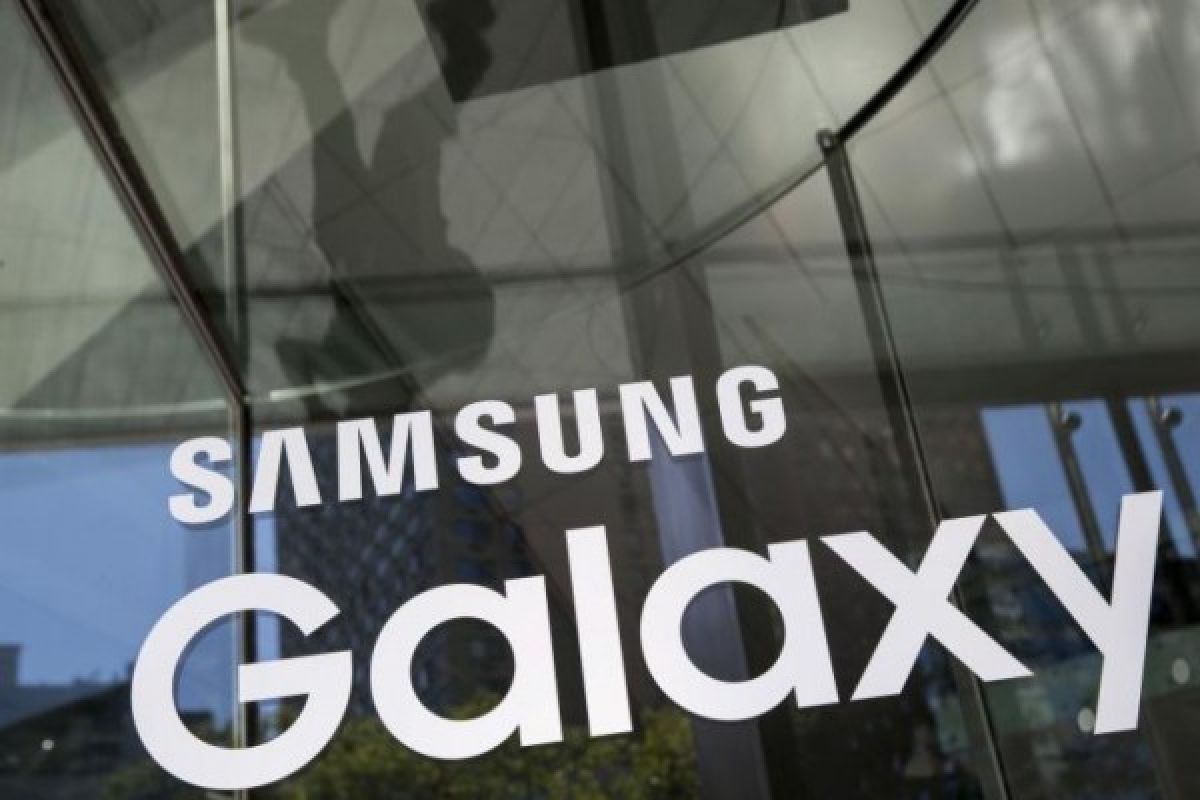 Prototipe ponsel layar lipat Samsung mejeng di CES 2019