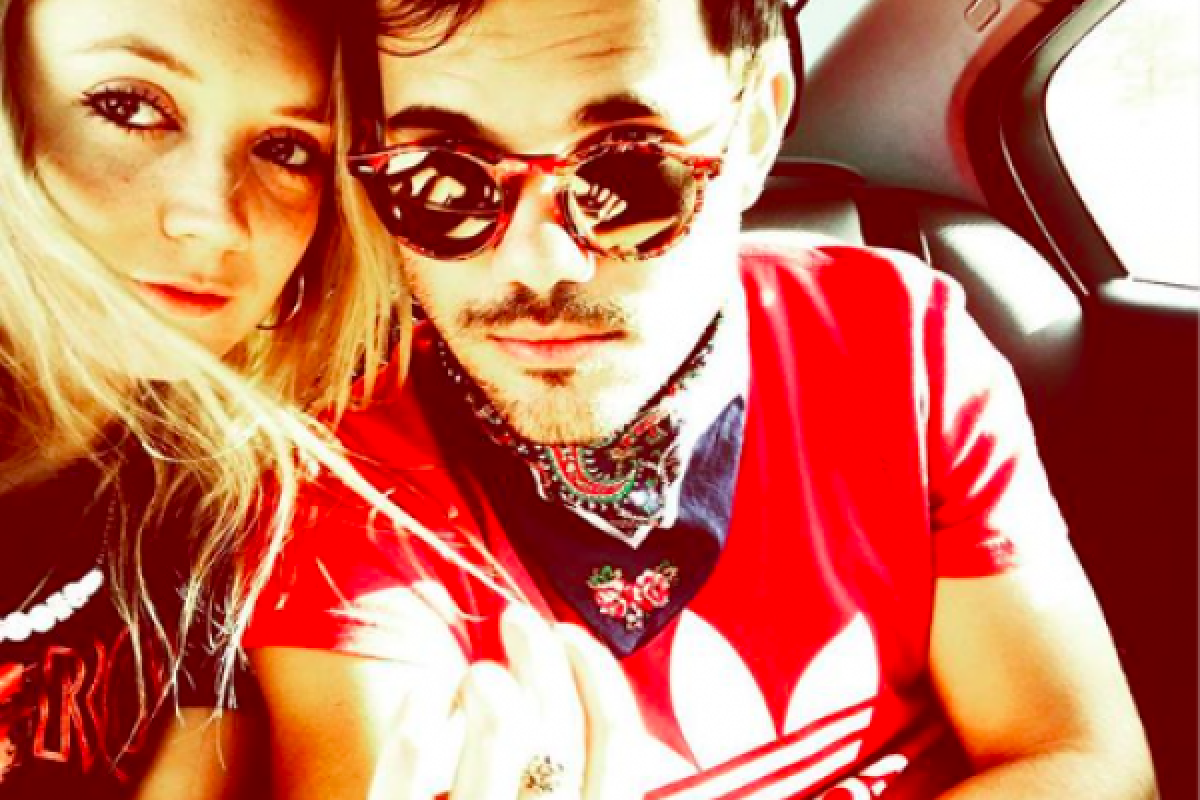 Billie Lourd dan Taylor Lautner putus