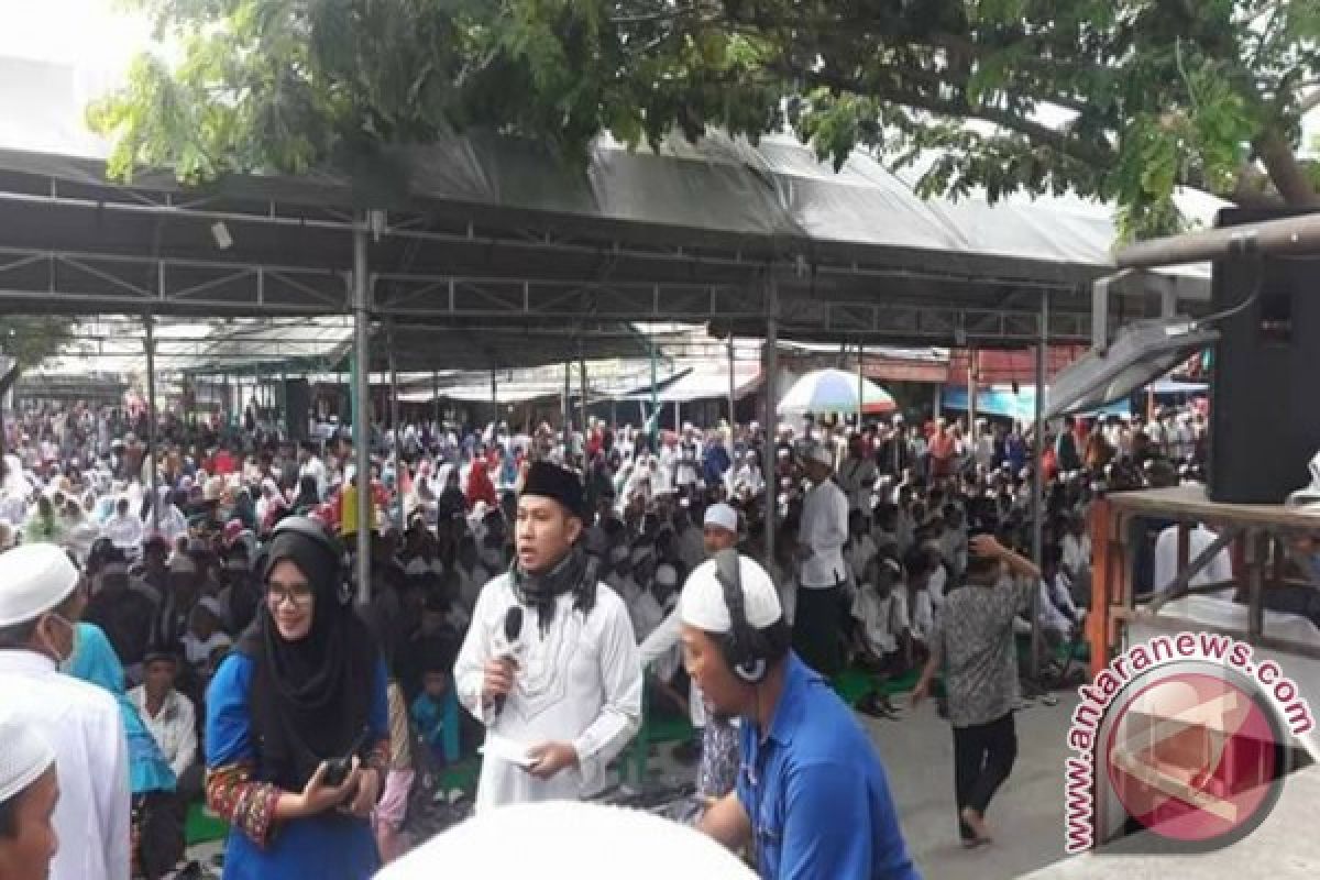 Ribuan Umat Islam Hadiri Haul Guru Tua