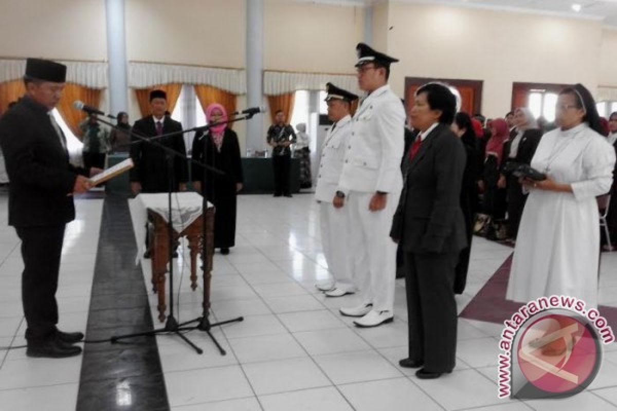 Wali Kota Palangka Raya Mutasi Sejumlah Pejabat, Karena Hal Ini