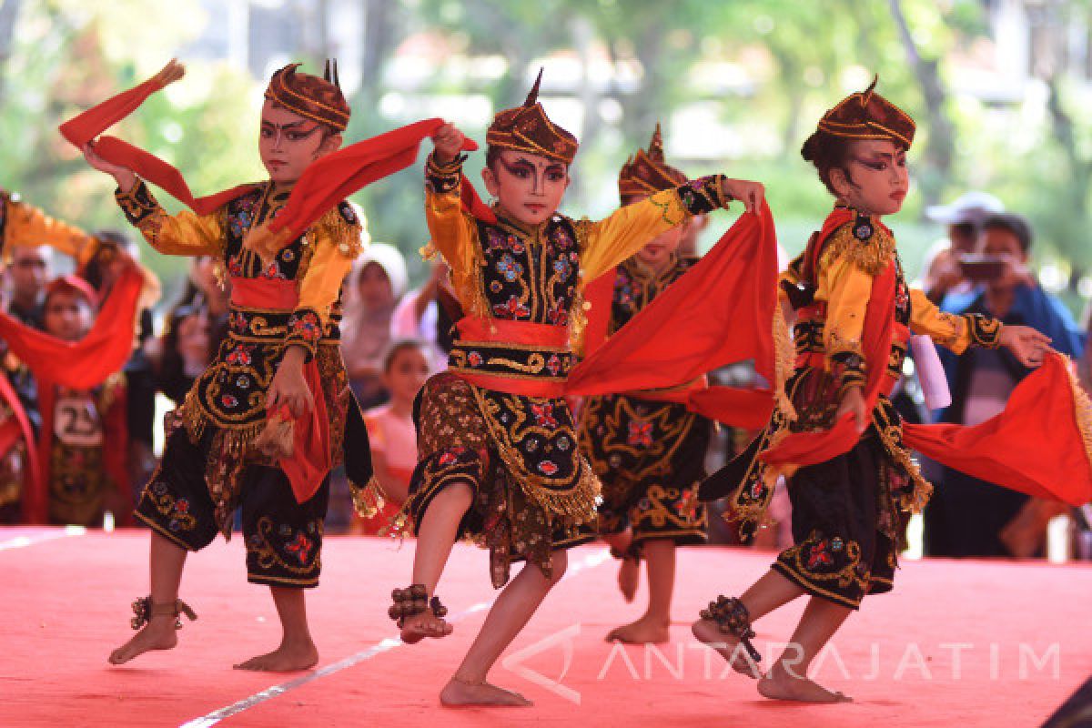 Ratusan Peserta Siap Ramaikan Festival Tari Remo dan Yosakoi di Surabaya