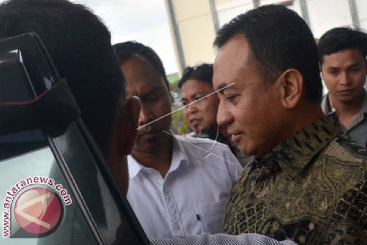 Asisten Pemkot Makassar Dijebloskan Ke Tahanan 