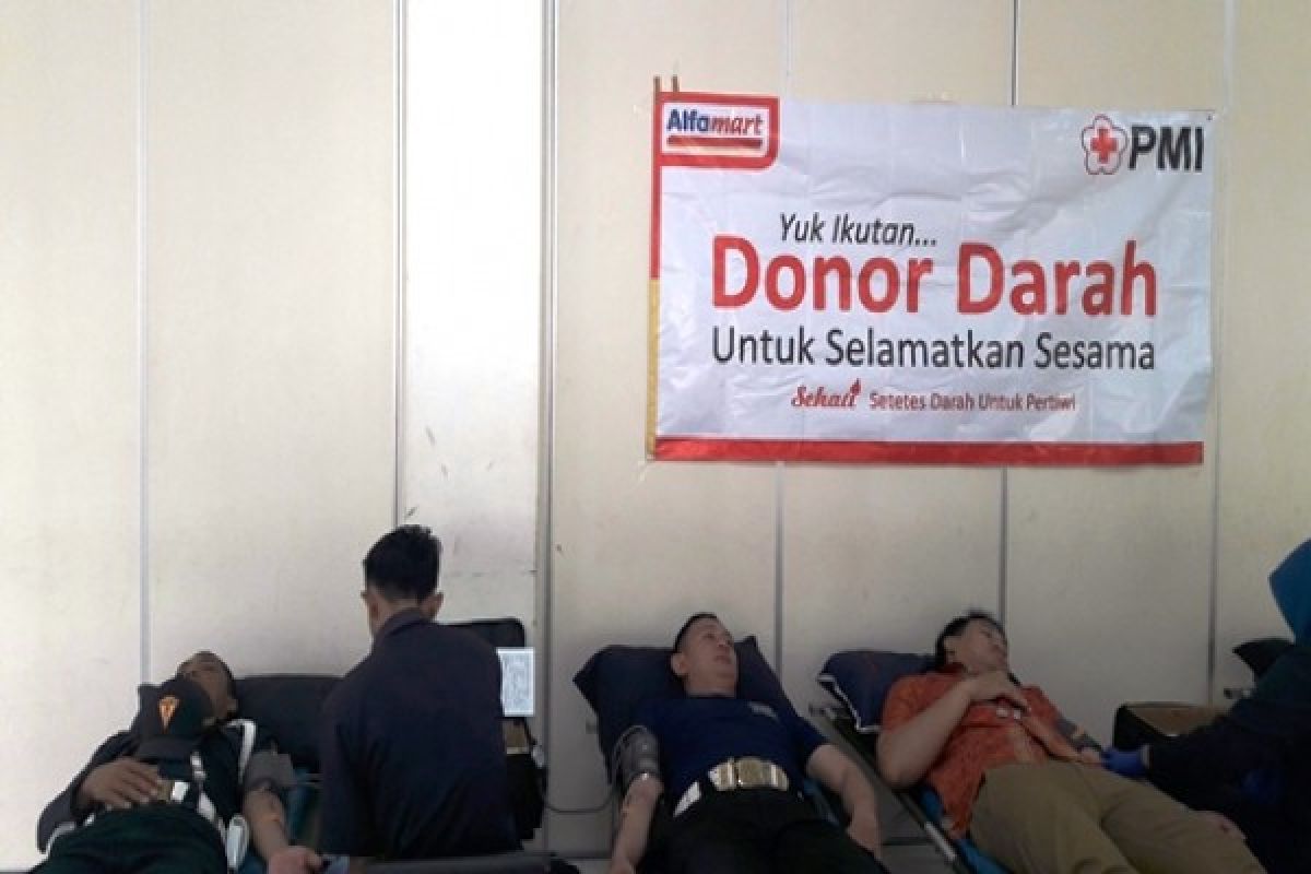 Alfamart Kembali Gelar Aksi Donor Darah