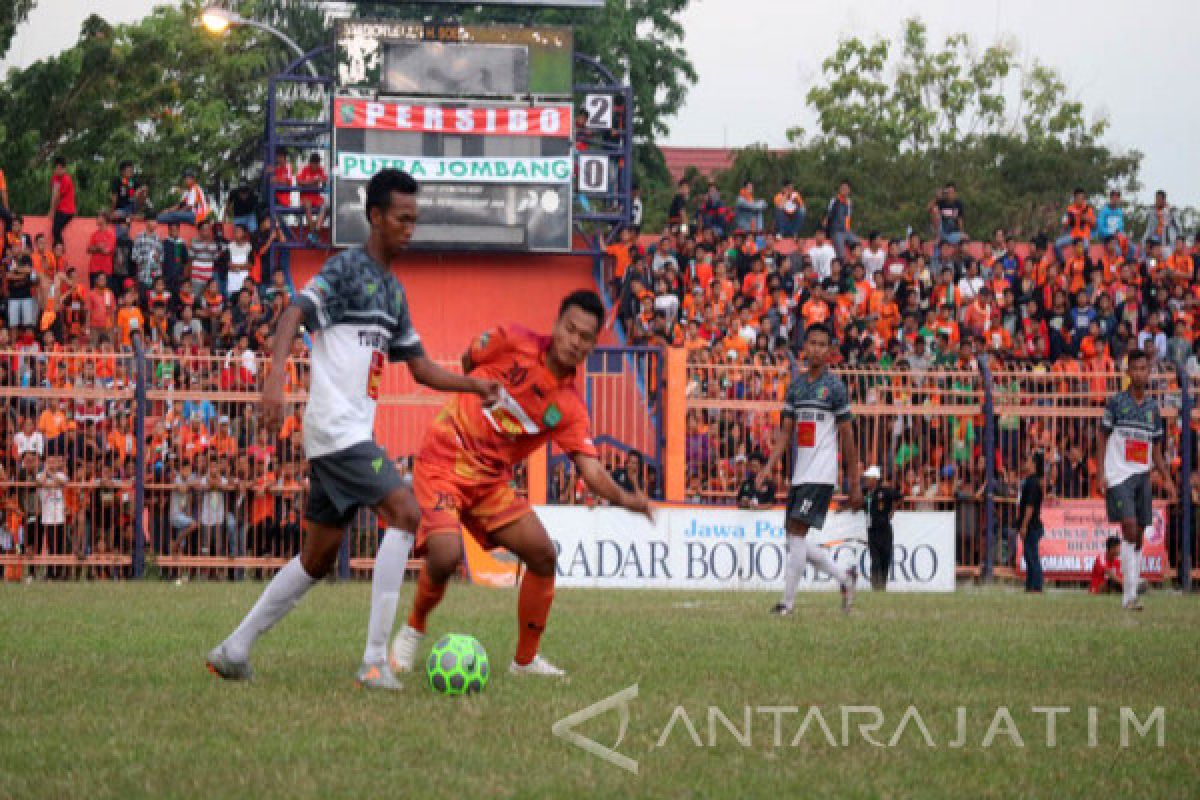 Persibo Tundukkan Putra Jombang 2-0