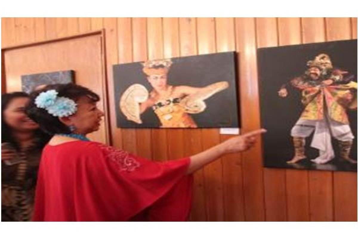 Ada Pameran Foto Dan Topeng Indonesia Di Hongaria