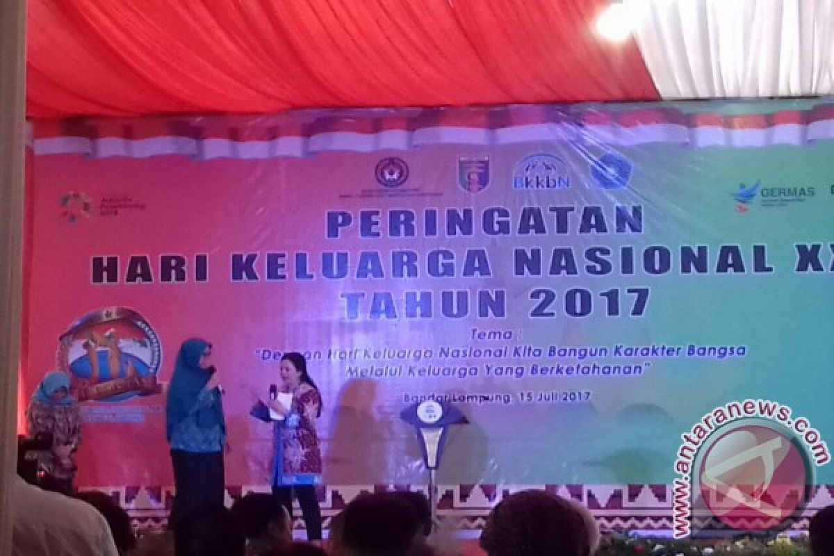 Puan: Keluarga Pilar Utama Pembangunan SDM