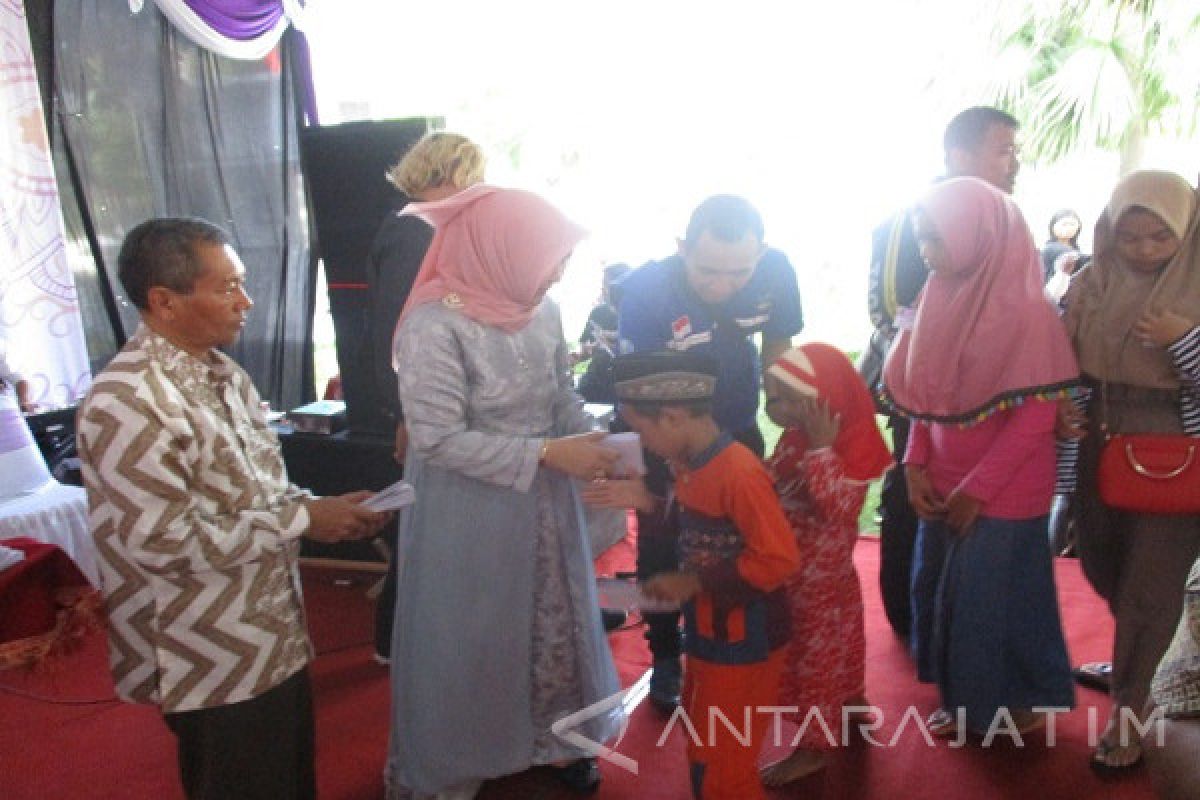 Pemkot Kediri Berikan Santunan Kepada 1.500 Anak Yatim