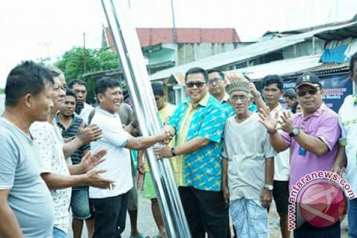 Antam-Pemkag Kolaka Gelar Bedah Rumah