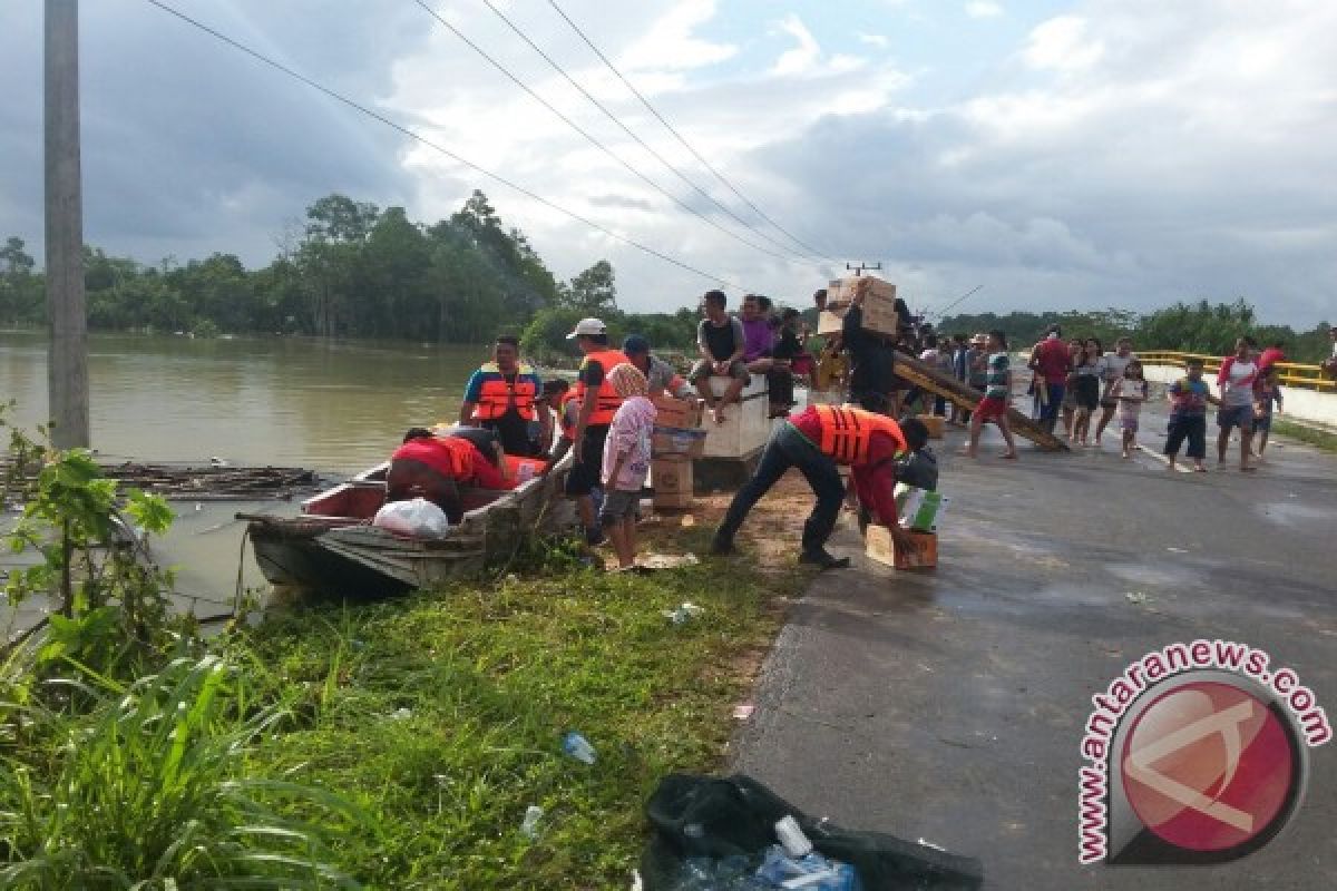 Dinkesos Kepulauan Babel Tambah Pasokan Bantuan Untuk Korban Banjir Belitung