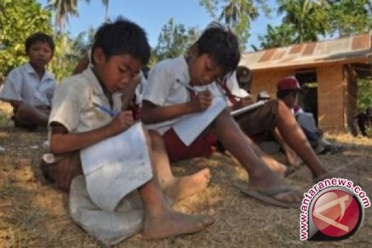 BPS: Biaya Pendidikan Berkontribusi Memiskinkan Penduduk NTB