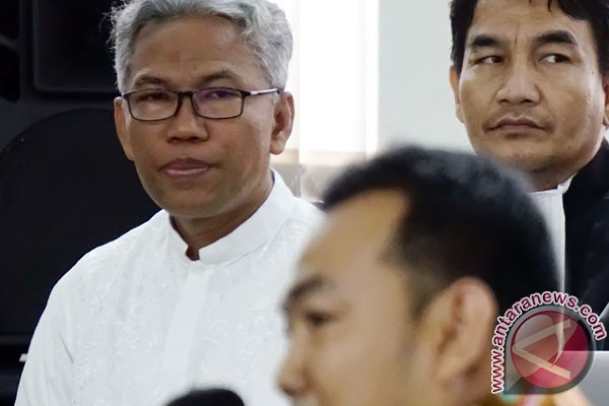 Buni Yani jalani sidang tuntutan hukuman hari ini