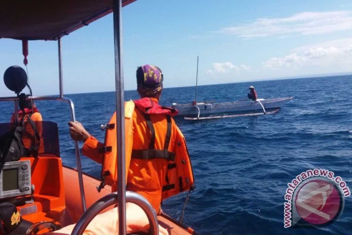Empat Nelayan Hilang di Selat Alas Sumbawa 