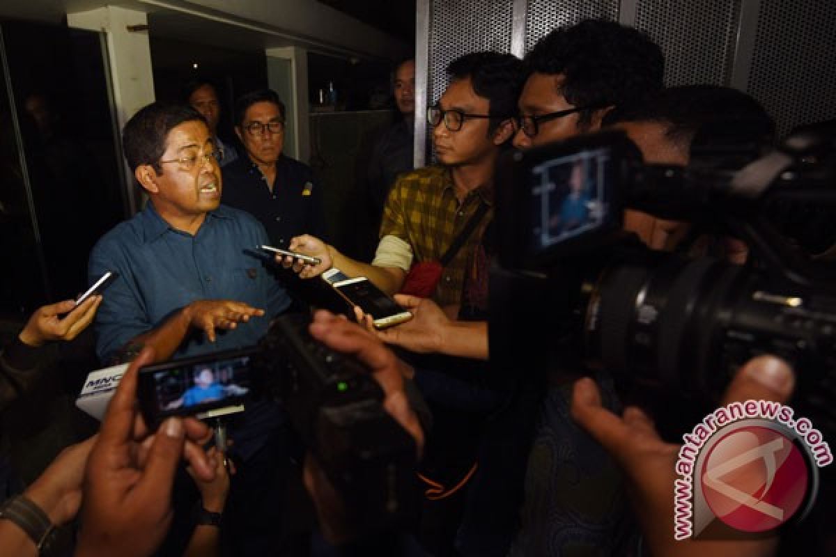 Golkar tunggu surat KPK terkait status Novanto