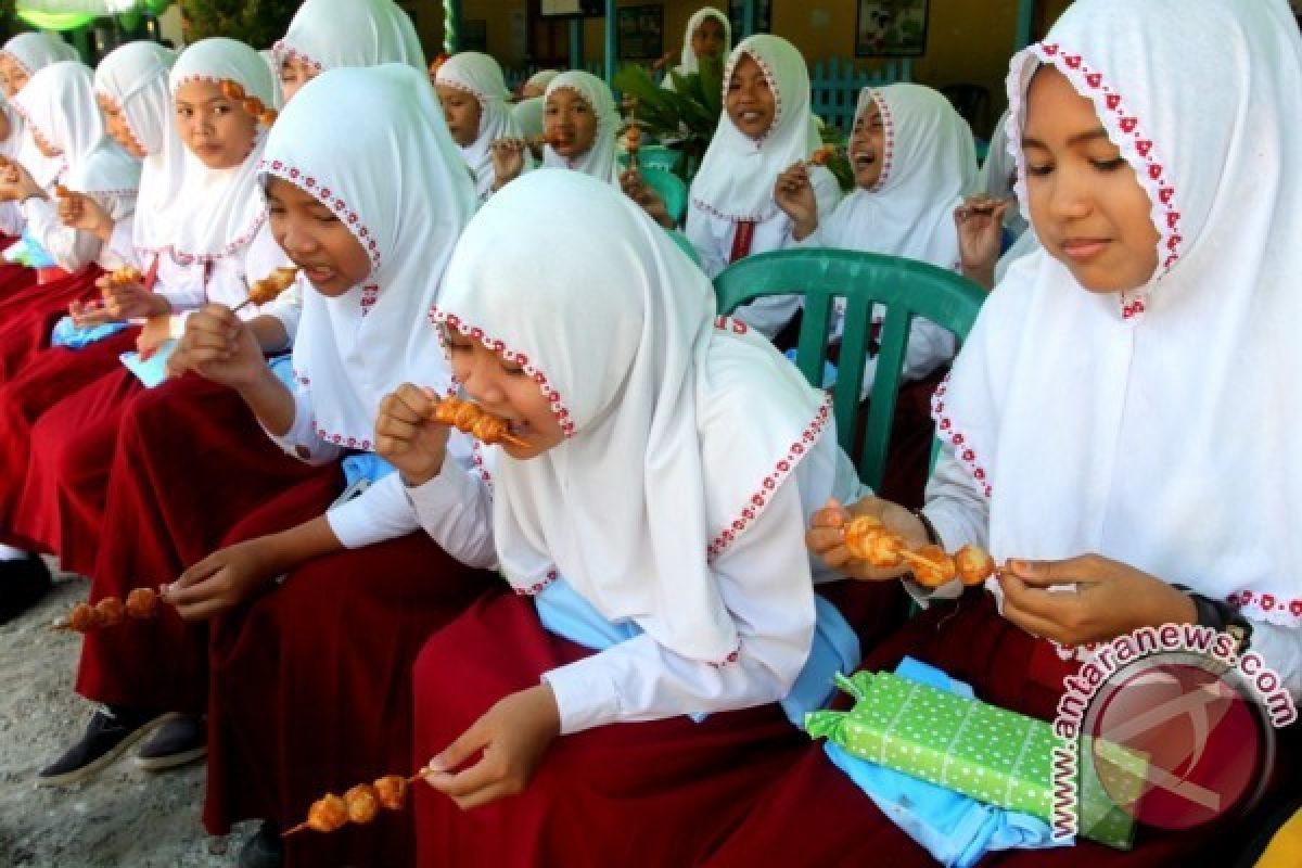 Bupati Purbalingga Ajak Warganya Gemar Makan Ikan