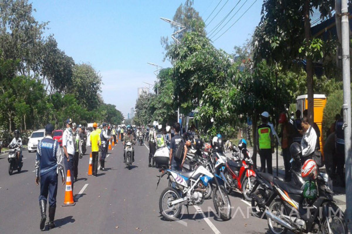 Kecelakaan di Surabaya Didominasi Kendaraan Roda Dua (Video)