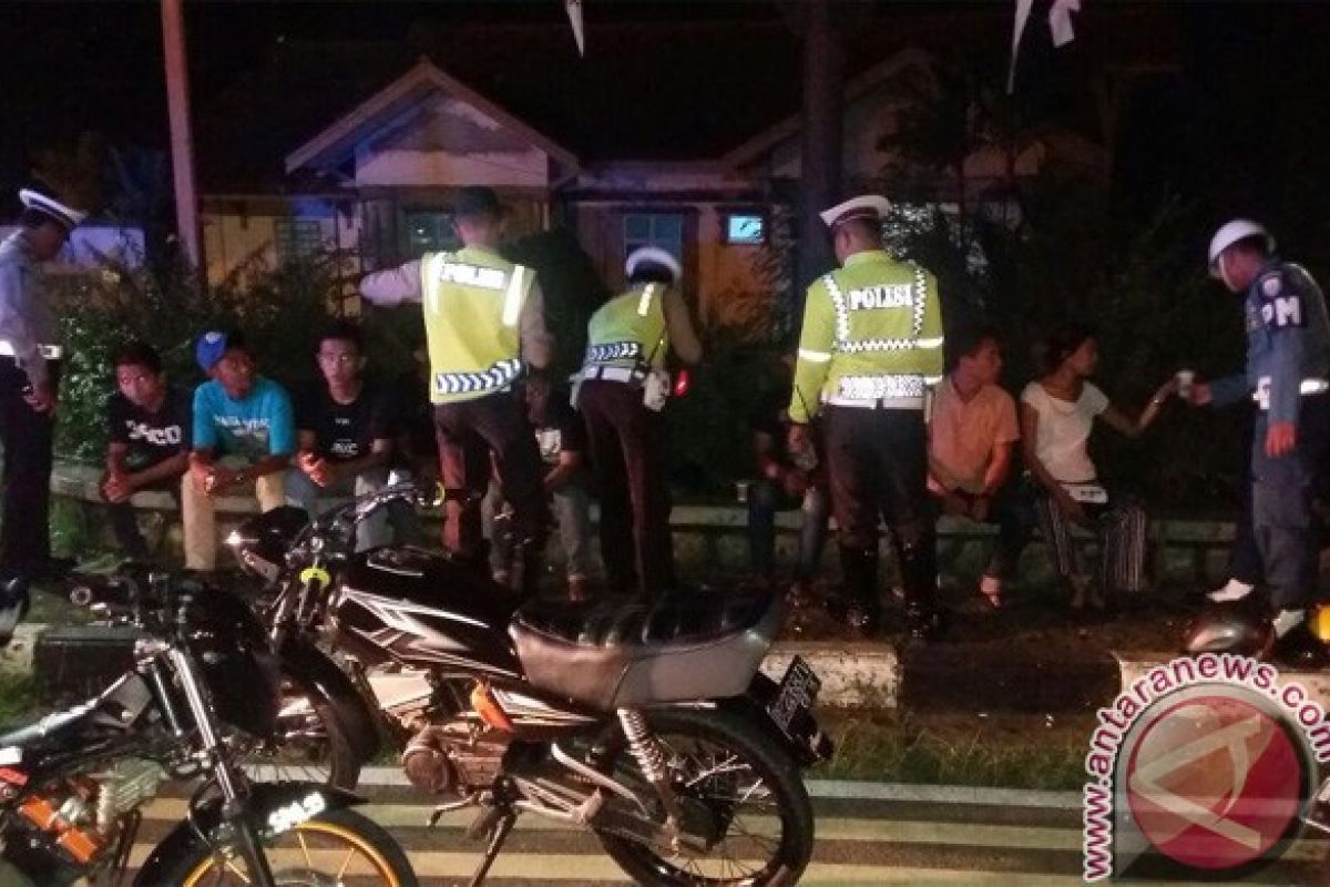 Aparat Gabungan Razia Geng Motor di Tanjungpinang