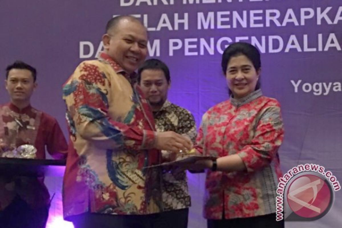 Sergai Raih Dua Penghargaan Nasional