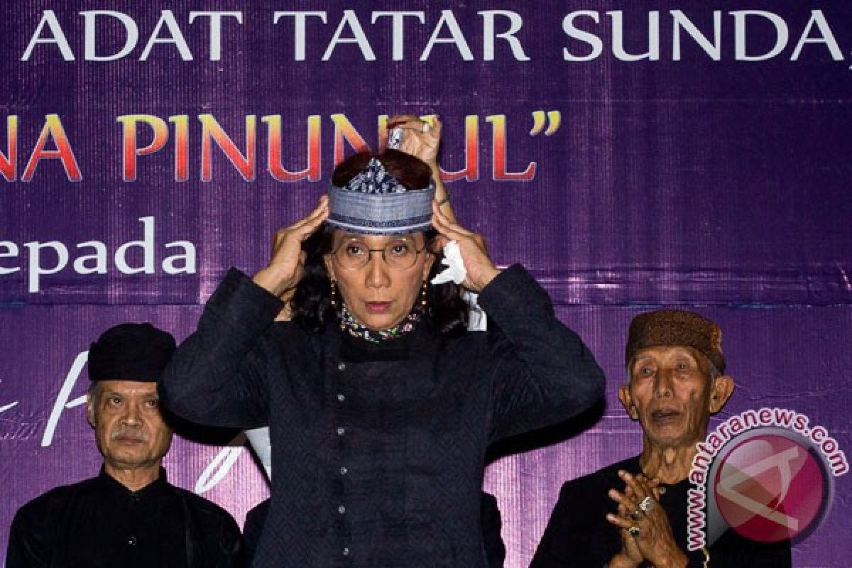 Susi Pudjiastuti dapat gelar kehormatan dari masyarakat adat Jawa Barat