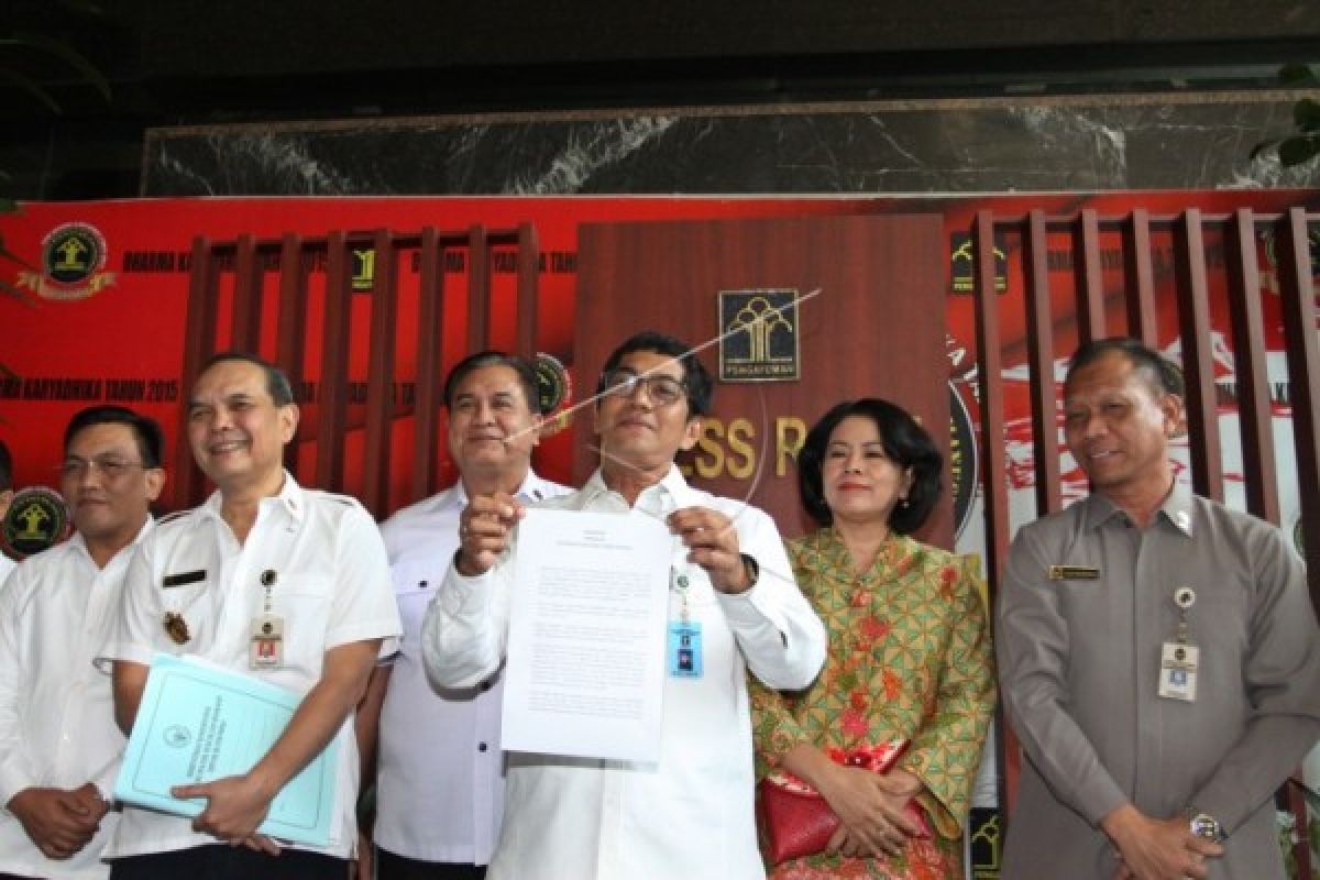 Badan Hukum HTI Dicabut Mulai Hari Ini