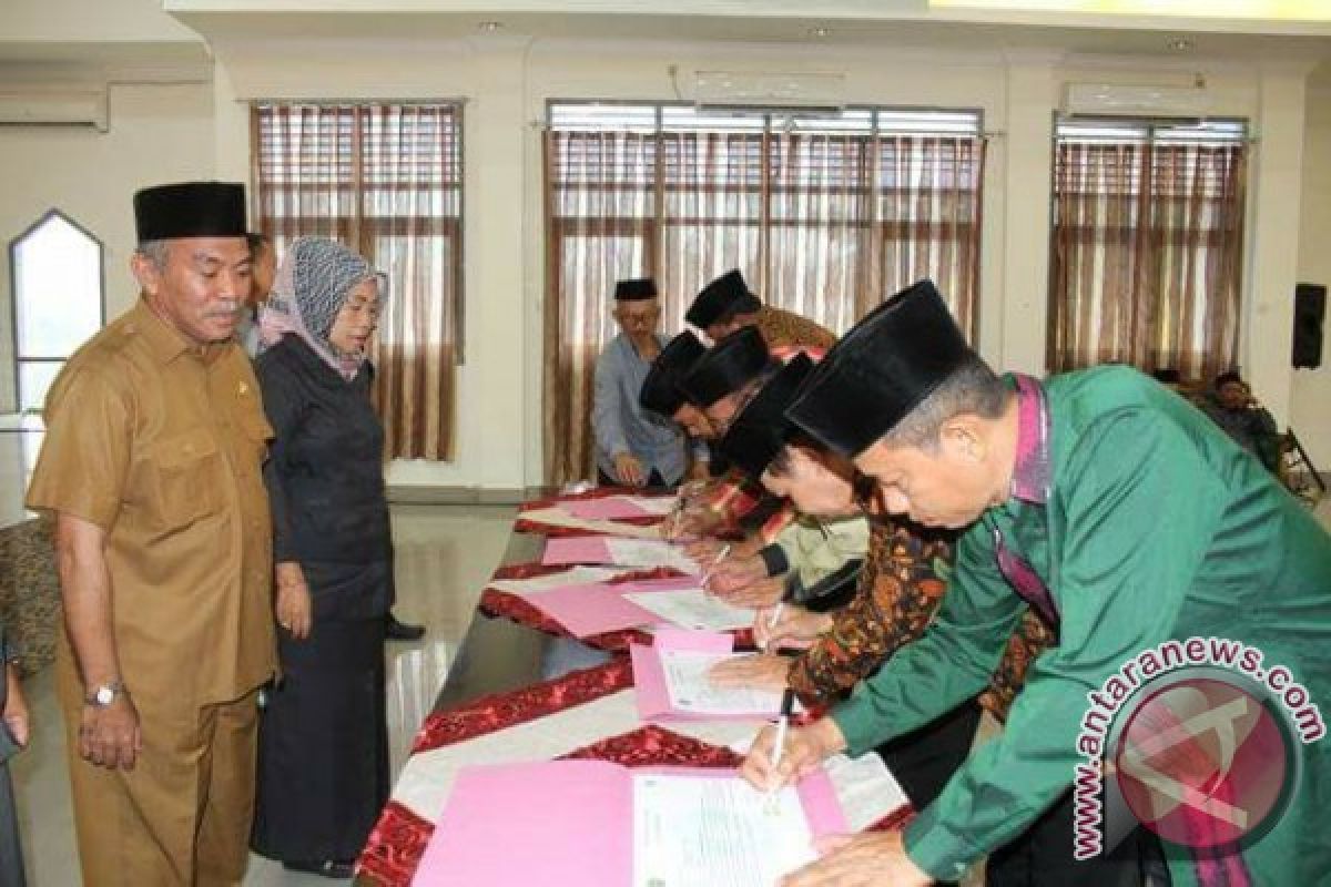 Kemenag Sultra Tandatangani Pakta Integritas Pengelolaan BPIH