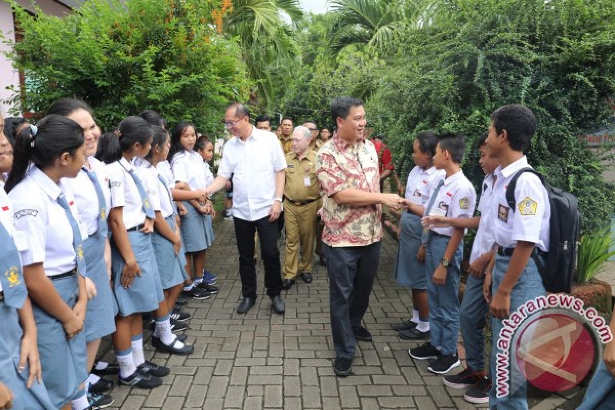 Pemprov Sulut Meningkatkan Mutu Pendidikan Wilayah Kepulauan 