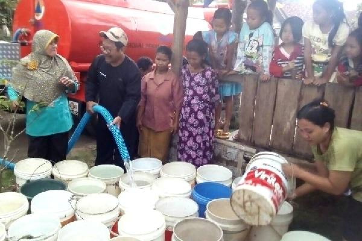 BPBD Temanggung Distribusikan Bantuan Air Bersih