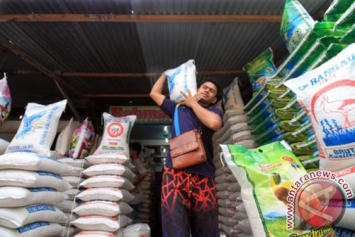 Jual beras `online` petani bisa untung besar