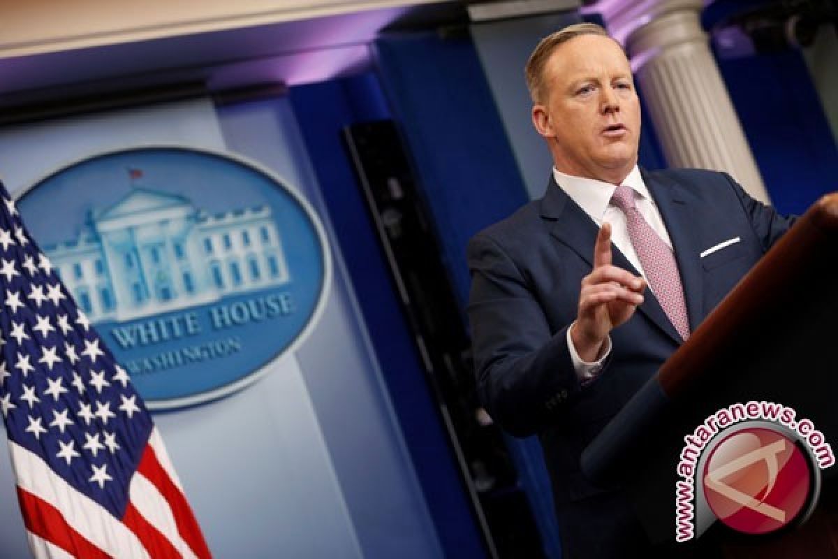 Gejolak di Gedung Putih Pasca-pergantian Sean Spicer