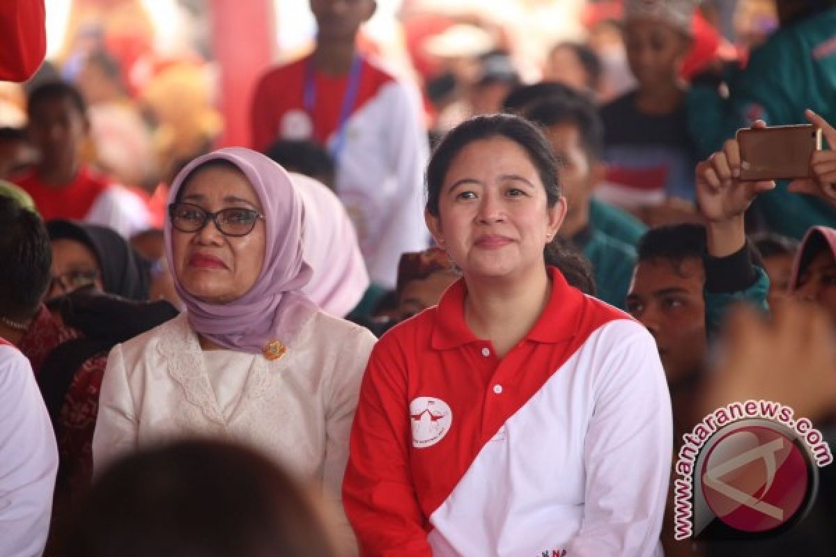 Menko Puan: "Kedepankan keluarga demi anak Indonesia"