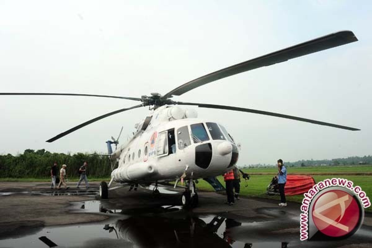 BNPB kerahkan dua heli bom air