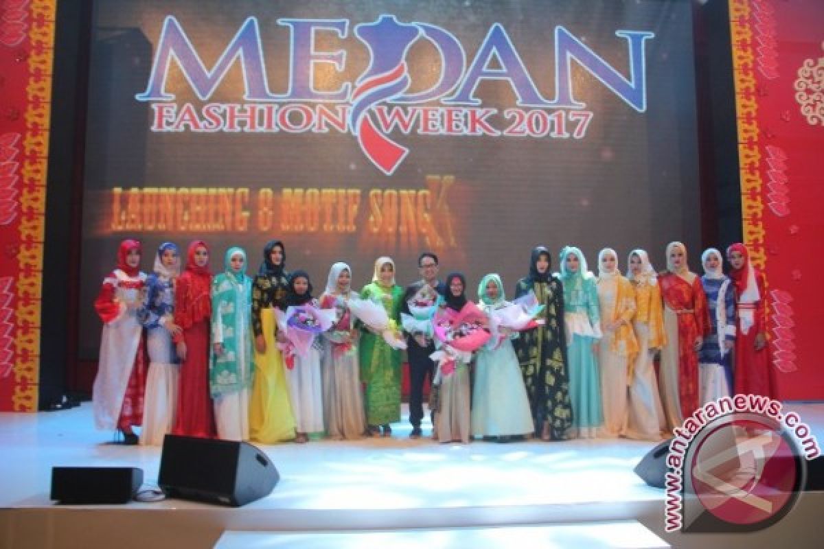 Menarik Perhatian Pecinta Fashion Melalui Songket Medan