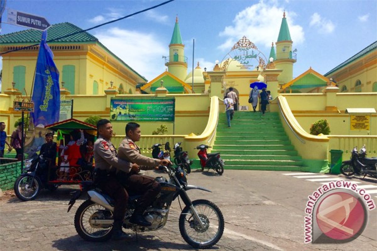 65 Polisi Amankan Rotfes Festival Pulau Penyengat