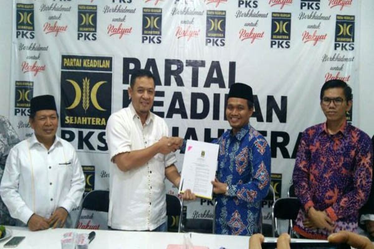 PKS  Rekomendasikan Mustafa Calon Gubernur Lampung 