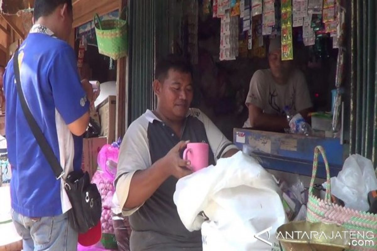 Harga Garam di Pekalongan Melonjak hingga 100 Persen