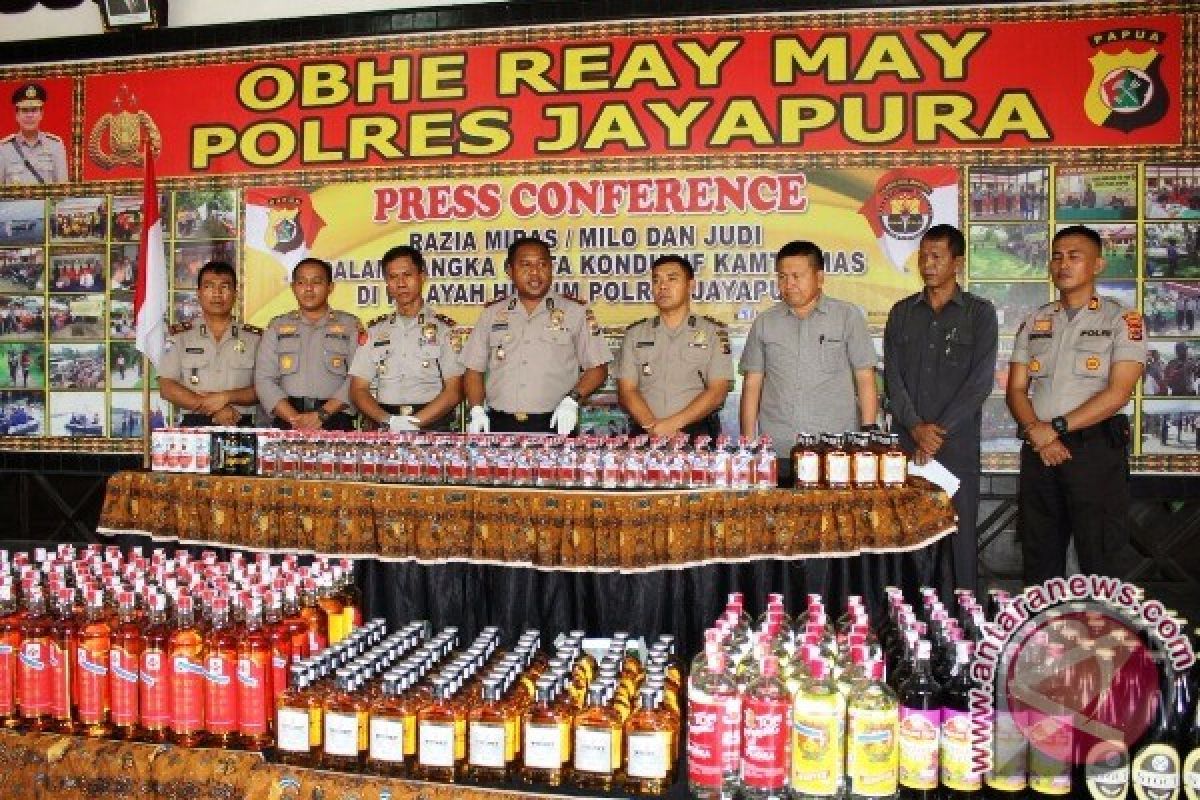 Polres Jayapura sita minuman beralkohol