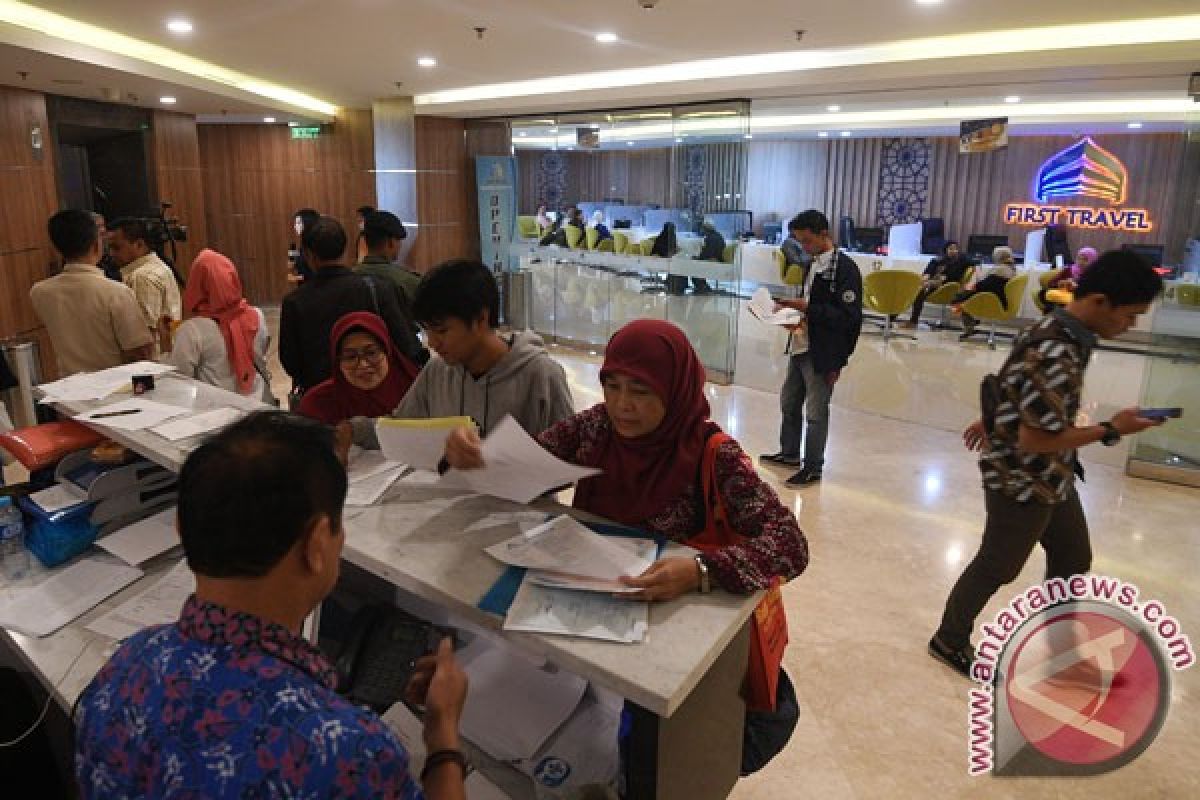 Bareskrim geledah kantor First Travel di Jaksel