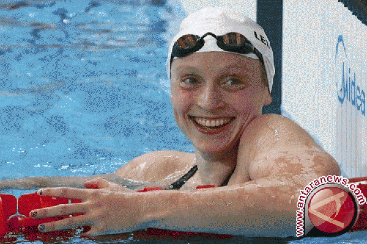 Katie Ledecky cetak sejarah di kolam renang dunia